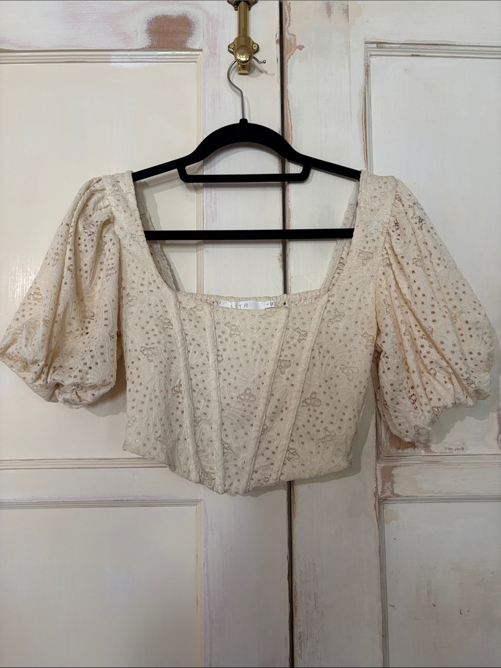 ASTR Cream Eyelet Puff-Sleeve Crop Top